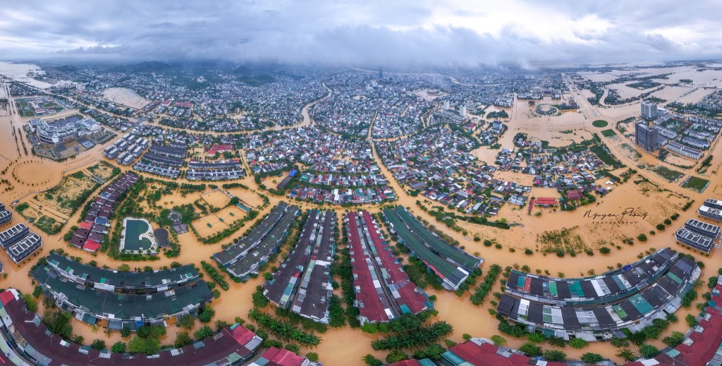 lu lut tai hue_hue ngap lut_mua lu tai hue_o che năng_o che mau_o lech tam_o du che mua nang tai hue9.jpg